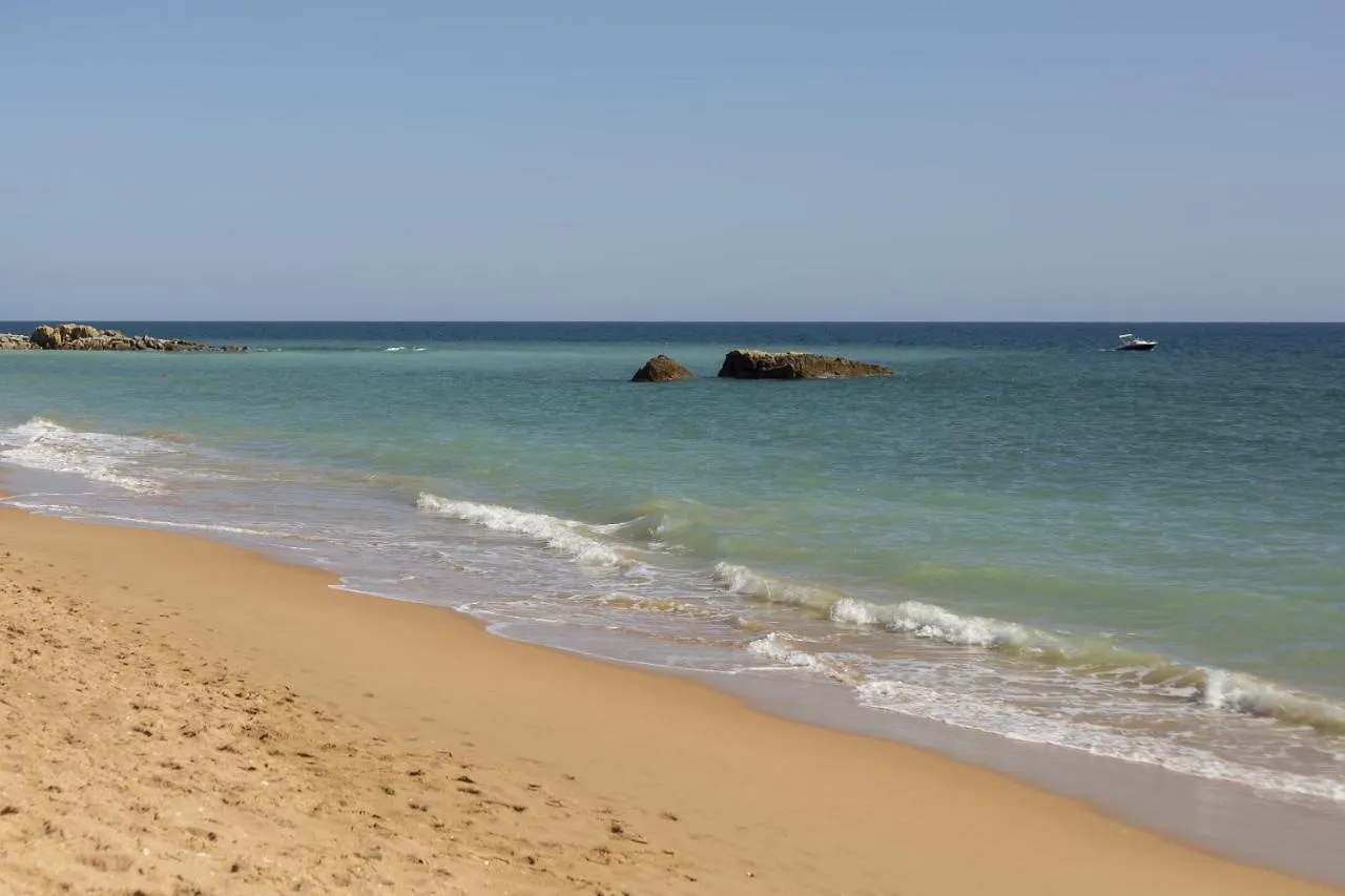 Hopstays - Albufeira Andorinha Apartment