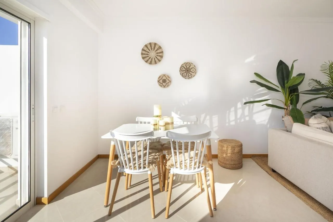Hopstays - Albufeira Andorinha Apartment