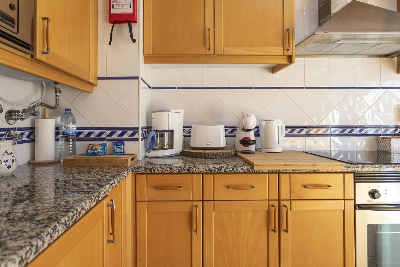 Hopstays - Albufeira Andorinha 0*,